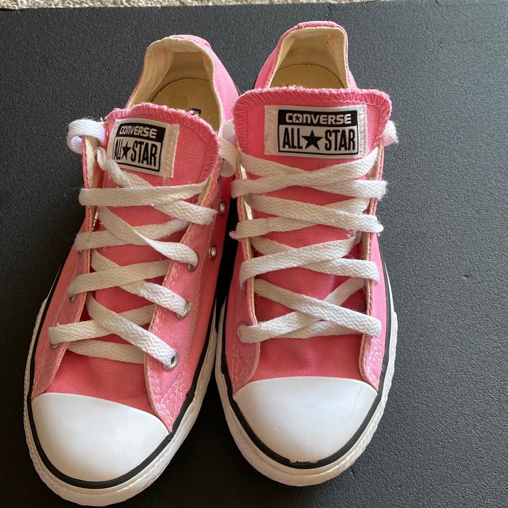Pink Converse Kids size 3